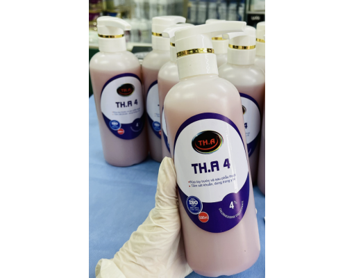 Dung dịch rửa tay sát khuẩn THA dùng trước và sau phẫu thuật chai 500ML