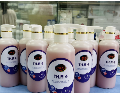Dung dịch rửa tay sát khuẩn THA dùng trước và sau phẫu thuật chai 500ML